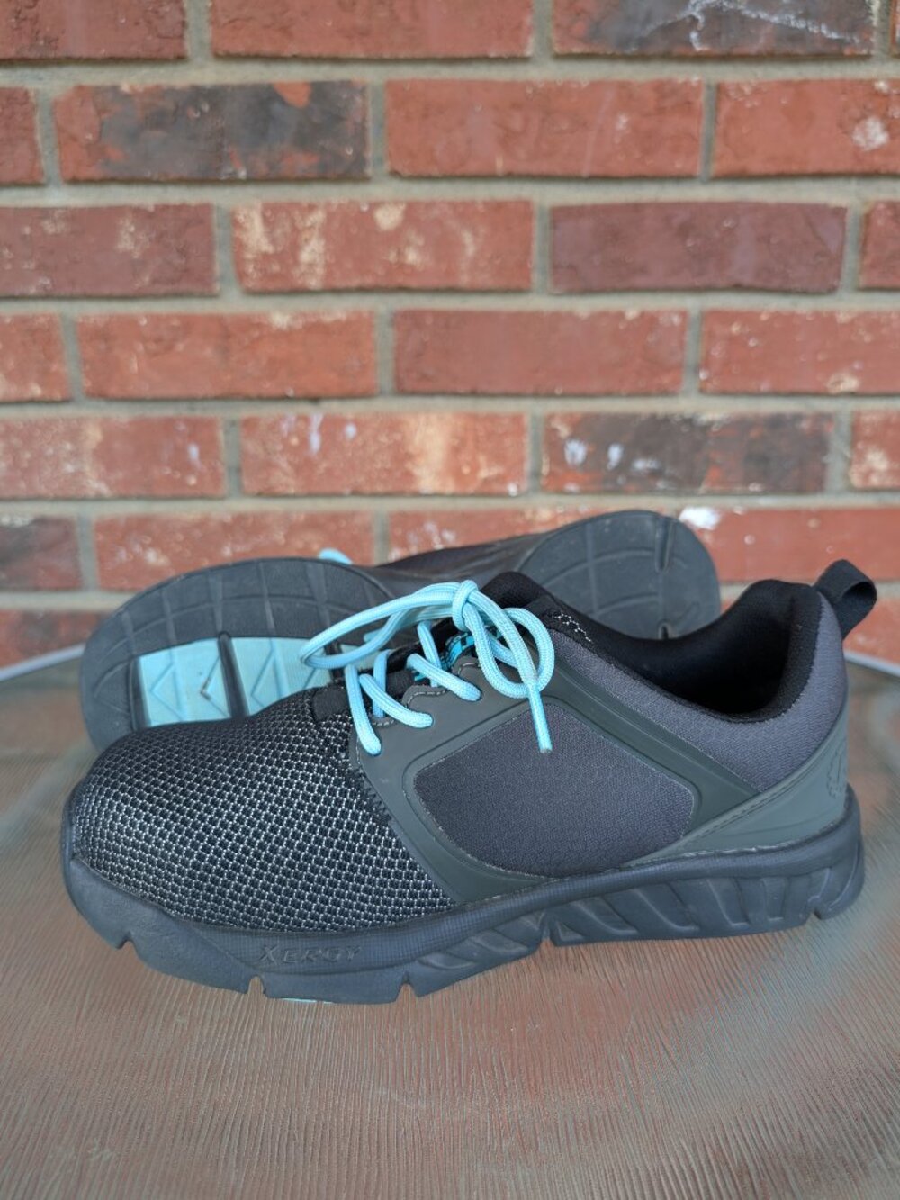 Mens Hytest Alloy Toe Safety Work Shoes Size 9.5 M